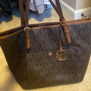 Michael Kohls Tote